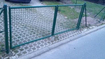 Gartentor doppelflügelig grün 4m Torbreite Höhe wählbar